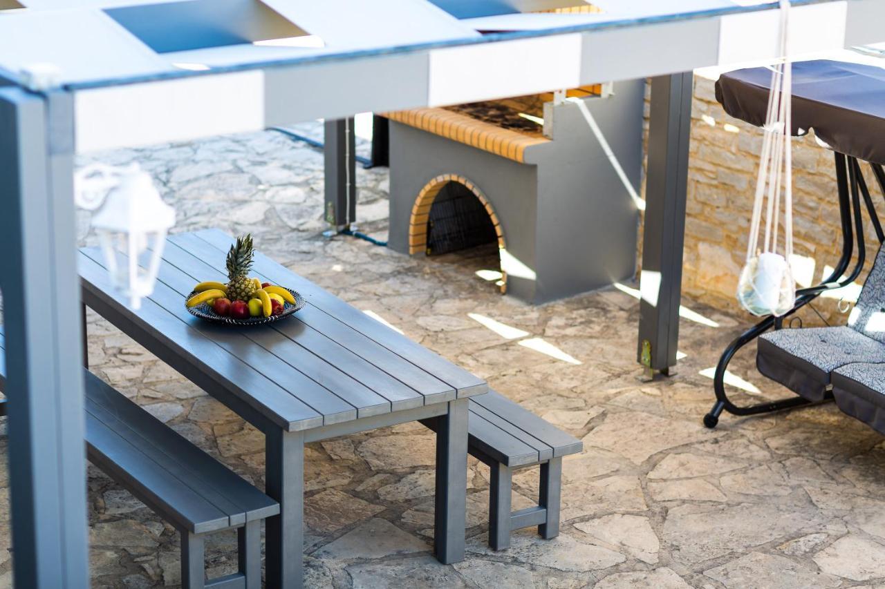 Helena'S Aparthotel , Scaleta Prinos  ภายนอก รูปภาพ
