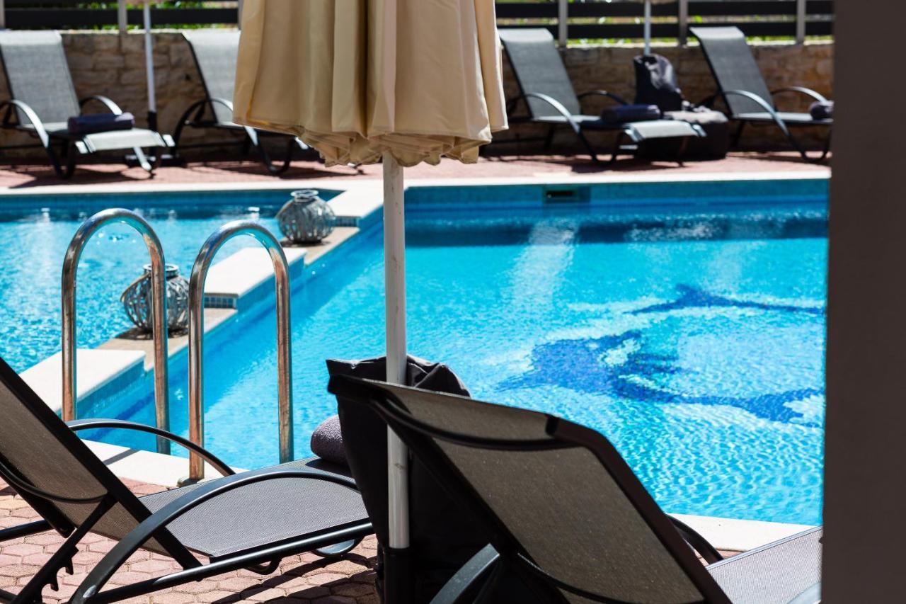 Helena'S Aparthotel , Scaleta Prinos  ภายนอก รูปภาพ