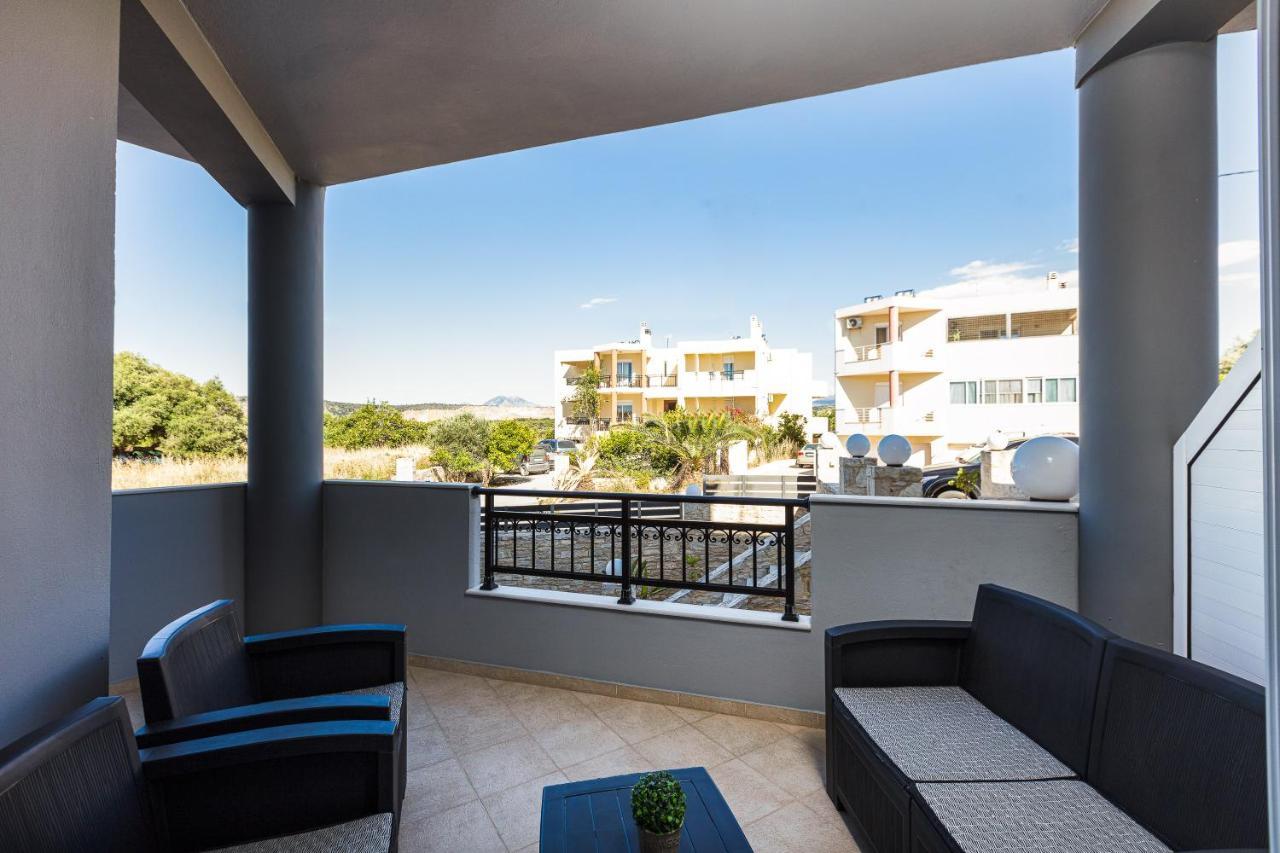 Helena'S Aparthotel , Scaleta Prinos  ภายนอก รูปภาพ